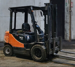 Дизельный погрузчик вилочный Doosan D30S-5