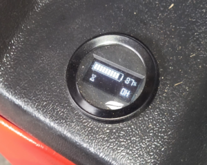 Самоходный электрический штабелёр EP ES20-20RAS 3F550 (5500мм) с платформой для оператора