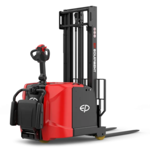 Самоходный штабелёр с противовесом RSC152 3F480